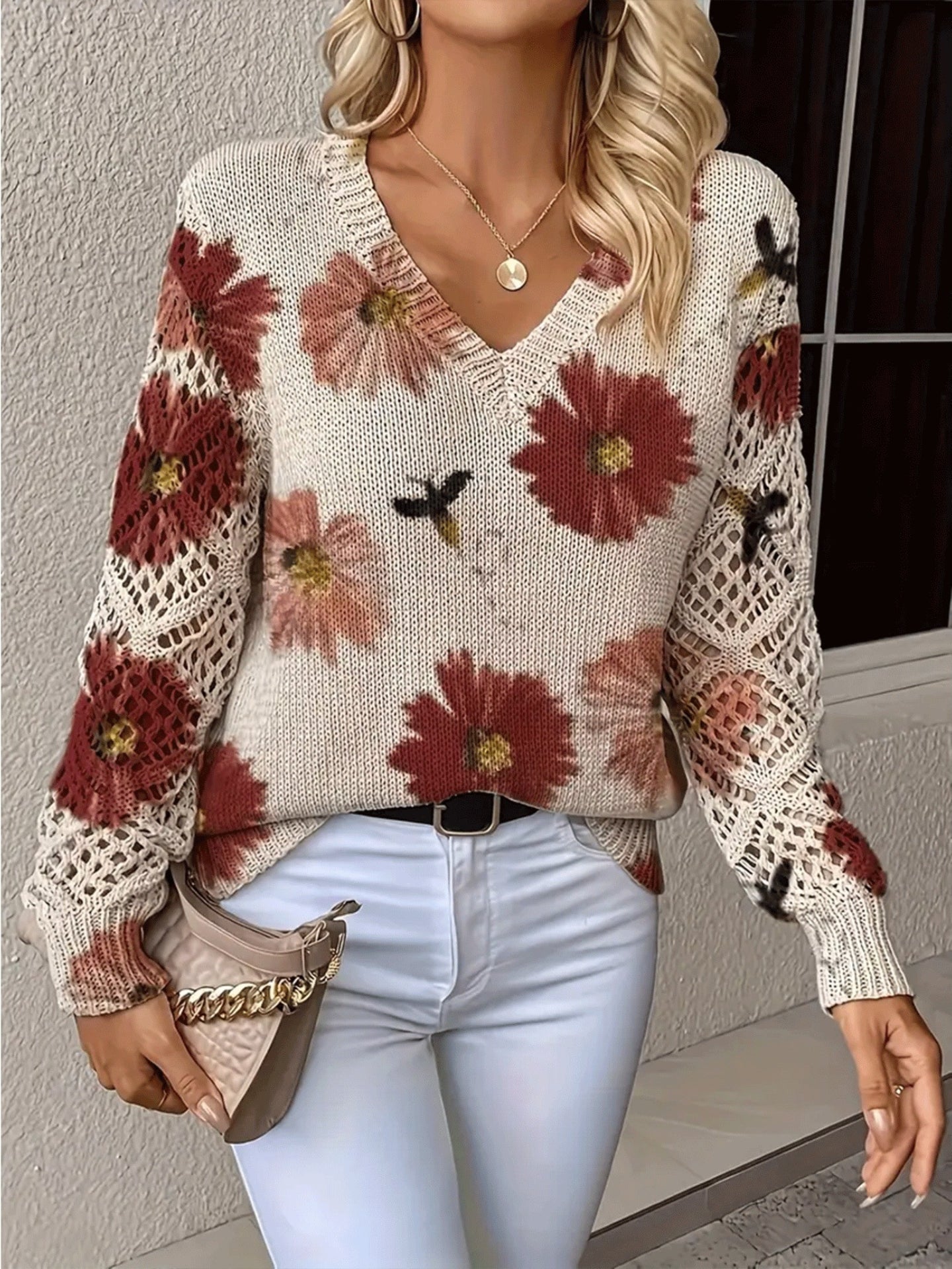 Ashtyn - Schicker Damenpullover mit Blumendesign