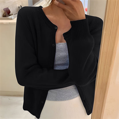 Jaqueline - Einfacher, stilvoller Damenstrickcardigan