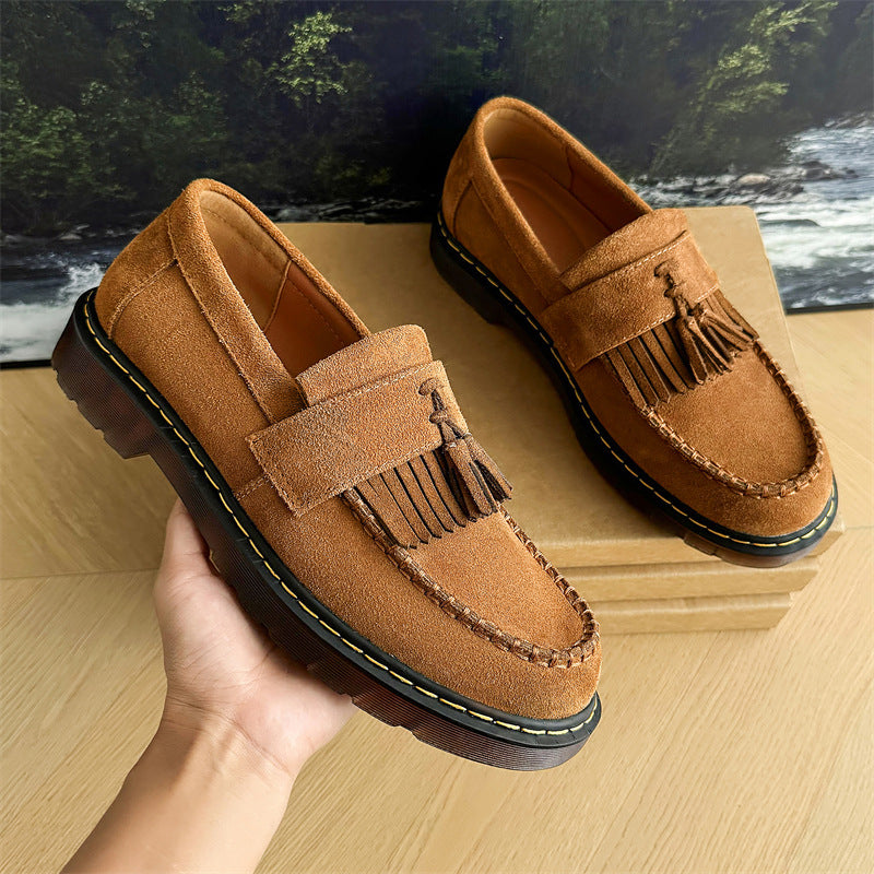 Milton - Moderne Herren-Wildlederslipper mit Quasten