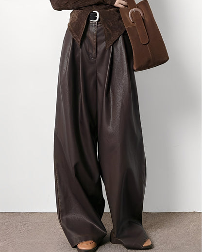 Lora - Damenhose mit hohem Bund aus Kunstleder