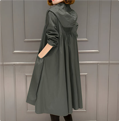 Margarette - Eleganter Damen-Regenmantel mit Kapuze