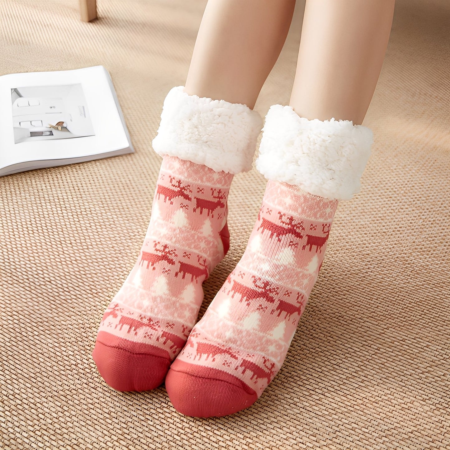 Clarice - Modische, mittellange Weihnachtsstrümpfe für Damen