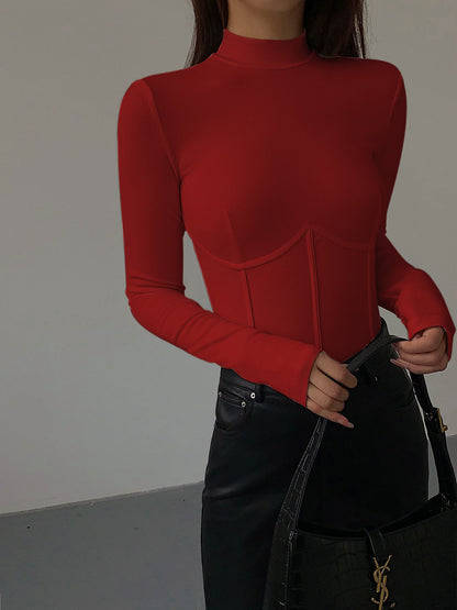 Nelia – Enges T-Shirt mit Stehkragen