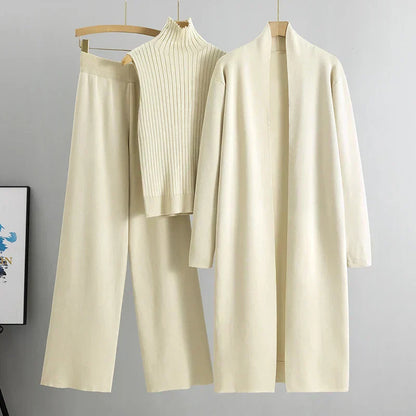 Zara – Bequemes dreiteiliges Winterset für Damen