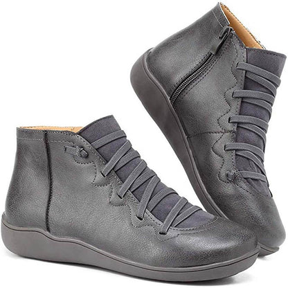 Afra – Klassische Schnürstiefel