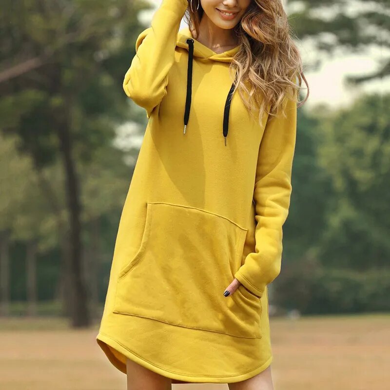 Juris – Langes Kapuzen-Sweatkleid