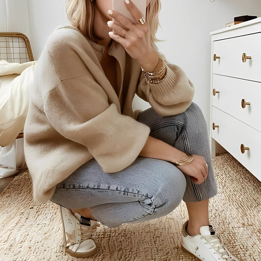 Mildred - Warme oversize Strickjacke für Damen