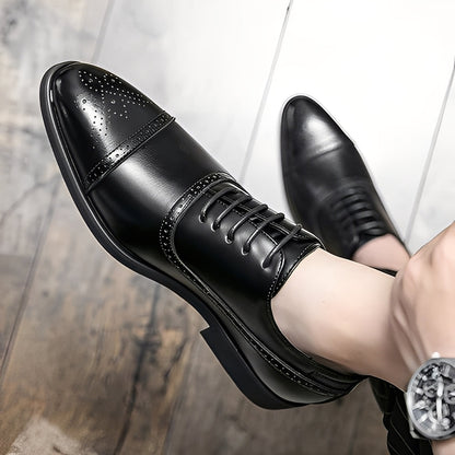 Fulton - Stilvolle formelle Lederschuhe für Herren mit Brogue-Verzierungen
