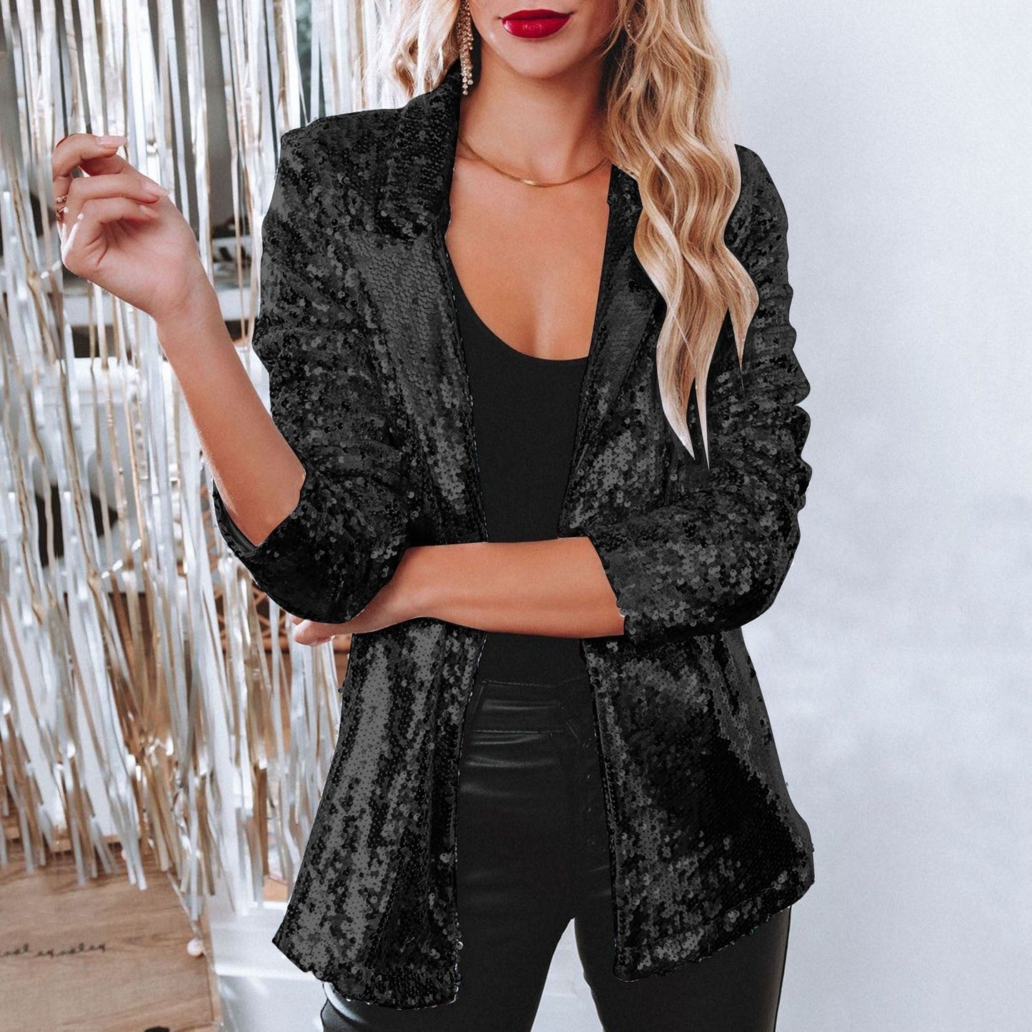 Cora – Schicker Paillettenblazer