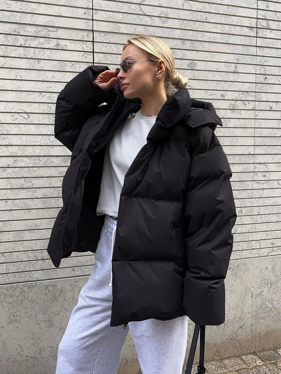 Louisa - Kurze Jacke mit Kapuze und Innenfutter